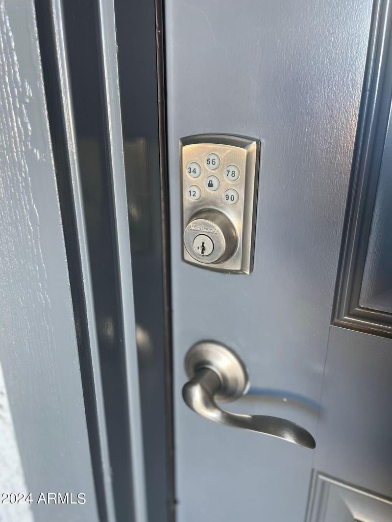 a7f96098-5bad-4932-885d-8c3c3bd1a2ae