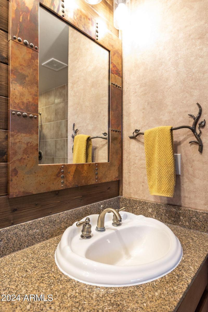 37-web-or-mls-36601-n-mule-train-rd-a5