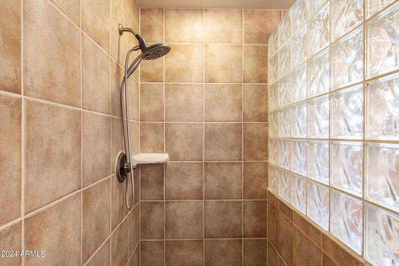 41-web-or-mls-36601-n-mule-train-rd-a5