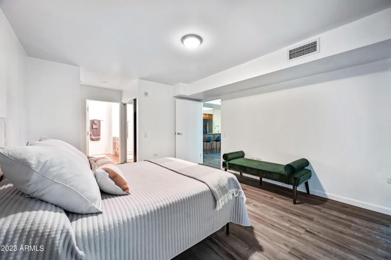 ocupix-4808N24S727-20