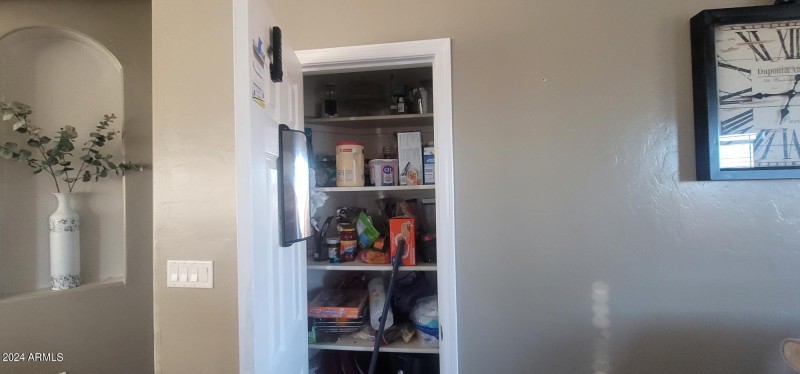 3731 CR pantry