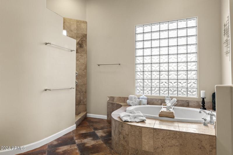 34_11362_E_Dale_Ln__034_mls