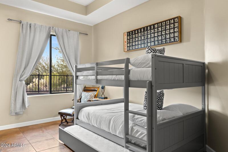 50_11362_E_Dale_Ln__050_mls