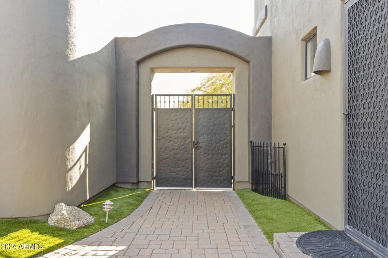 59_11362_E_Dale_Ln__059_mls