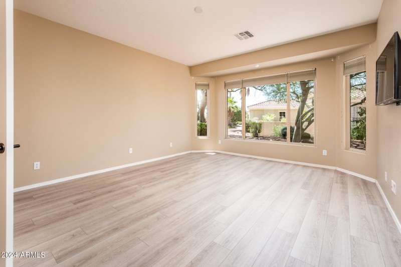 Spacious Primary Suite