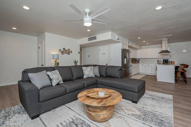 0fc5c082-030c-466e-a21f-e75f32bbe3a4