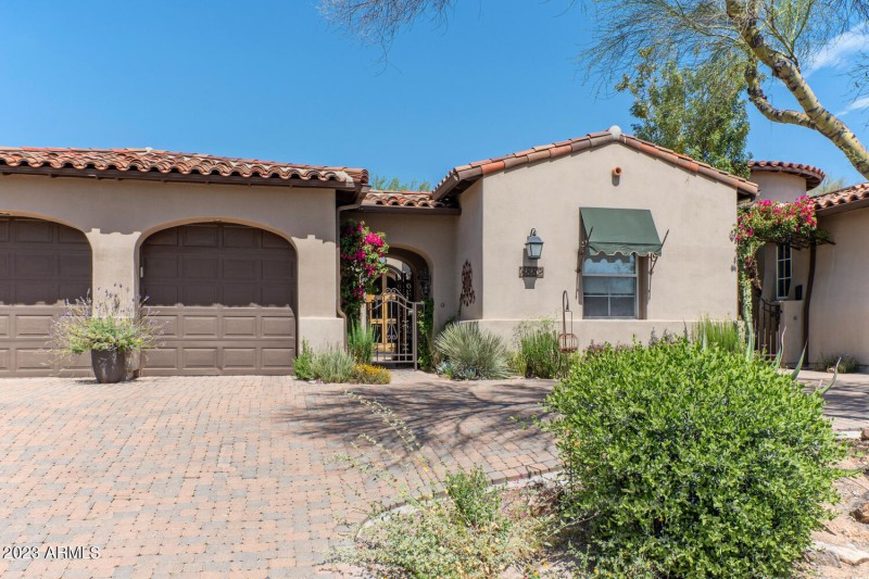 8882 E Flathorn Dr Scottsdale-large-001-