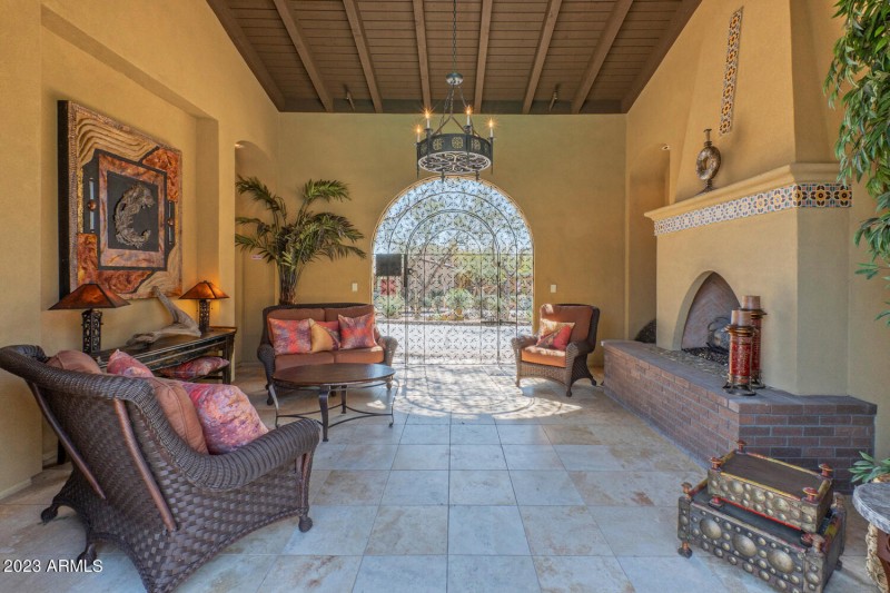 20704 N 90th Pl Unit 1001-large-024-024-