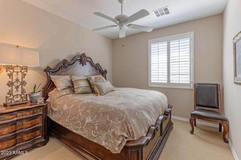 20704 N 90th Pl Unit 1001-large-017-019-