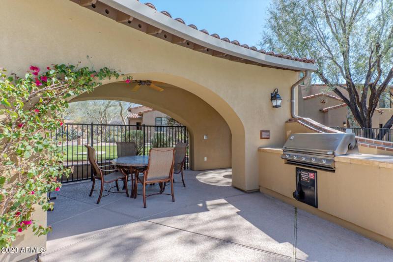 20704 N 90th Pl Unit 1001-large-025-026-