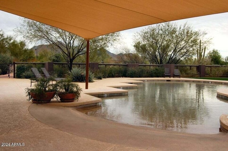 Desert Camp Kiddie Pool 2