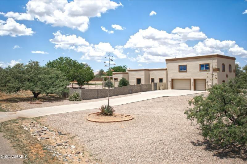 12008_1520 North San Gabriel