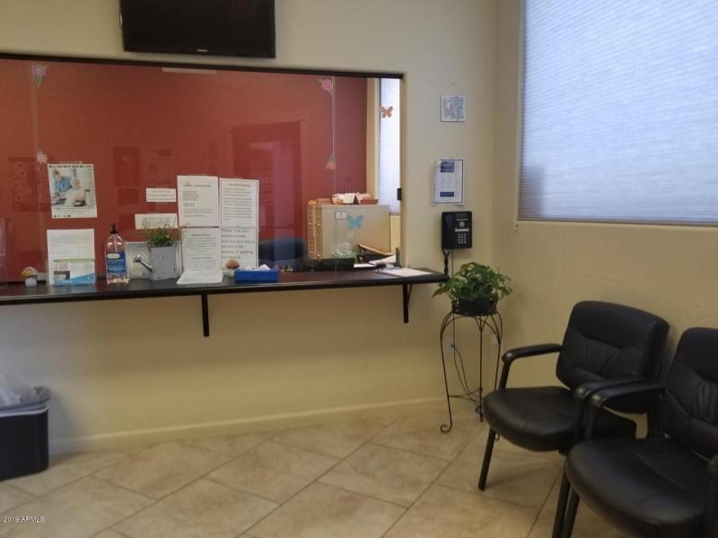 936 1st side reception sitting