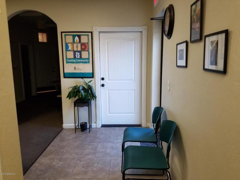 936 F hallway entrance