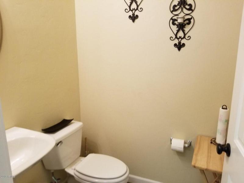 936 F hall way bathroom