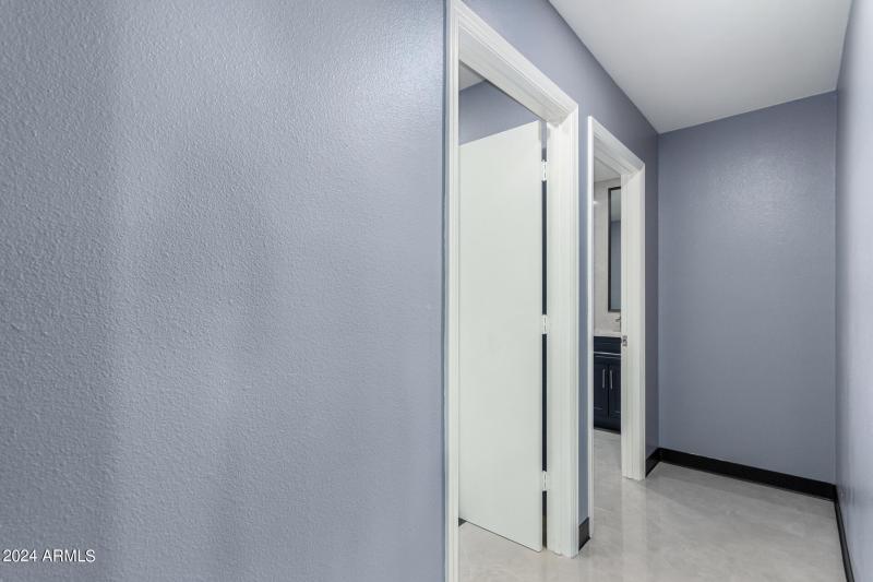 0029-29 - 59th 7122 UNIT 102 & 201