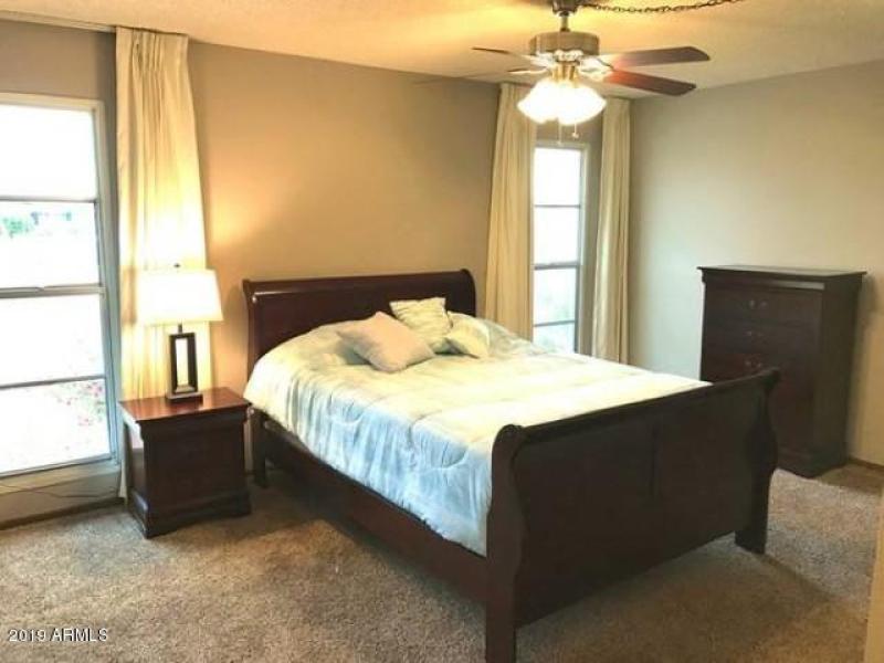 00h0h_gsMl37x404W_600x450 (Small)