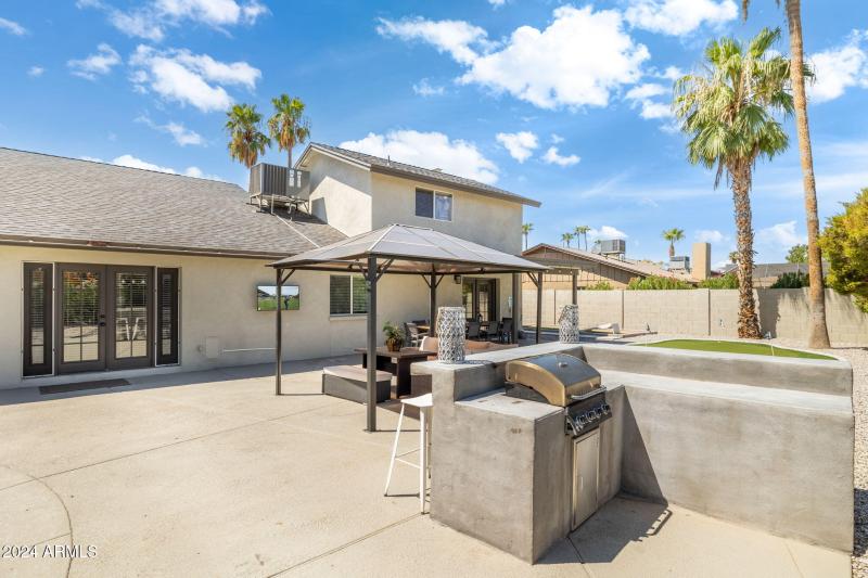 53-web-or-mls-5948-e-corrine-dr