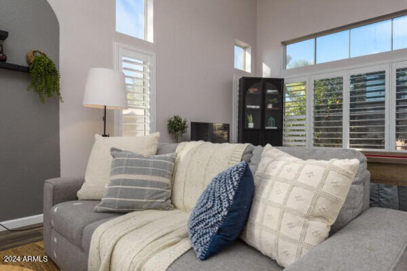 46095-135424-QbVndJER98EjgWakjAXhyYzBkHq