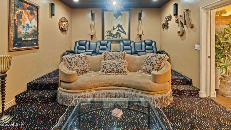 20201111222243710586000000-o