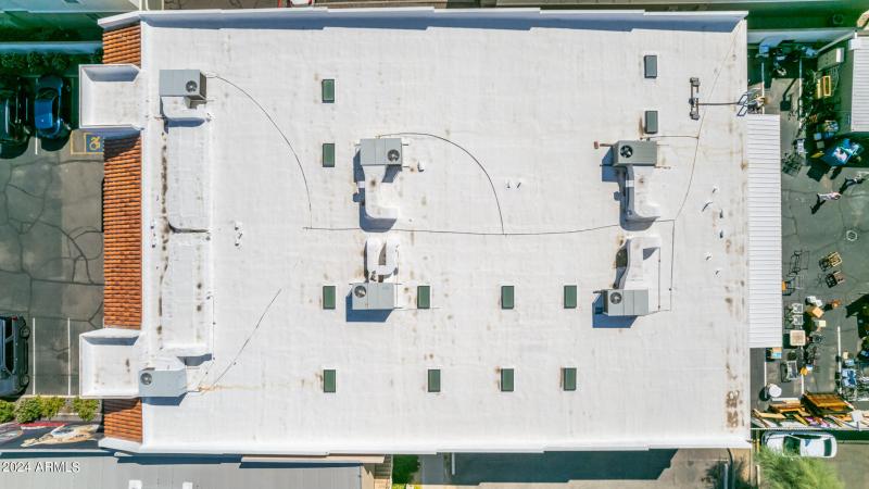 0063-64 - Camelback Drone