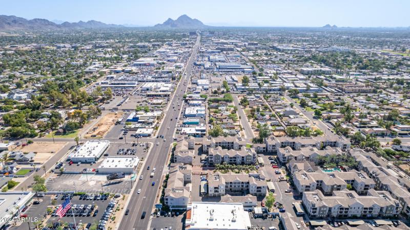 0064-63 - Camelback Drone