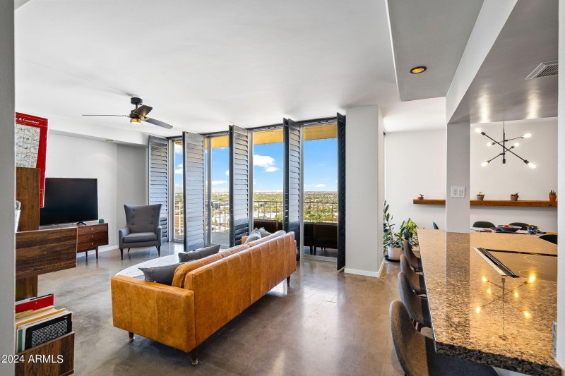 15-web-or-mls-Interior-14