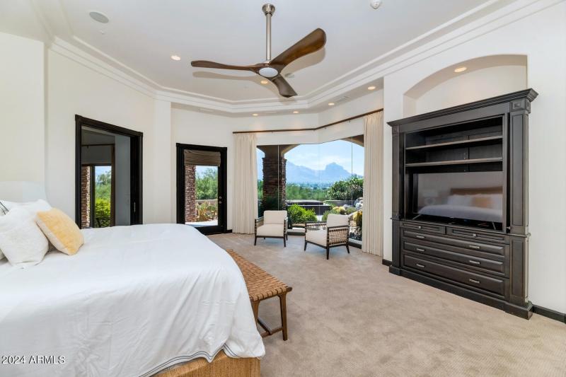 6207 E Indian Bend Rd-large-027-010-6207