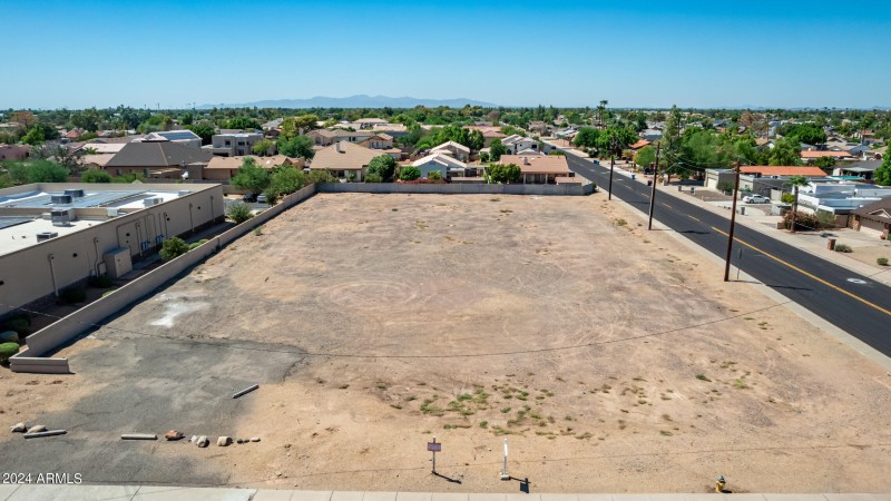 1.1 Acre Corner 35th Ave & Paradise Lane