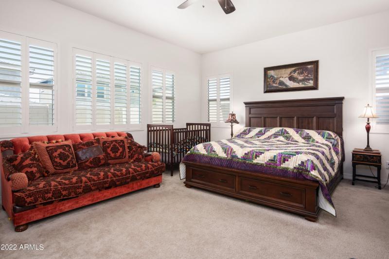 26-10020 E Strobe Ave-26