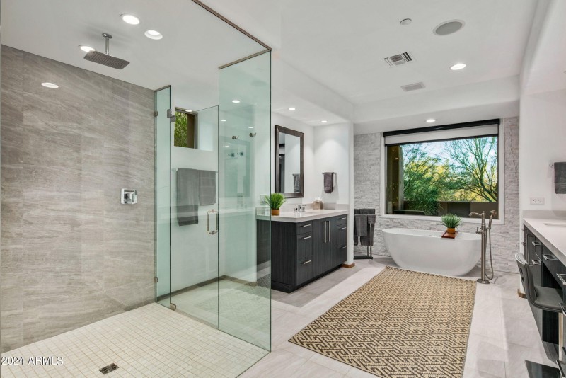 26-web-or-mls-Primary Bath ~ Showers