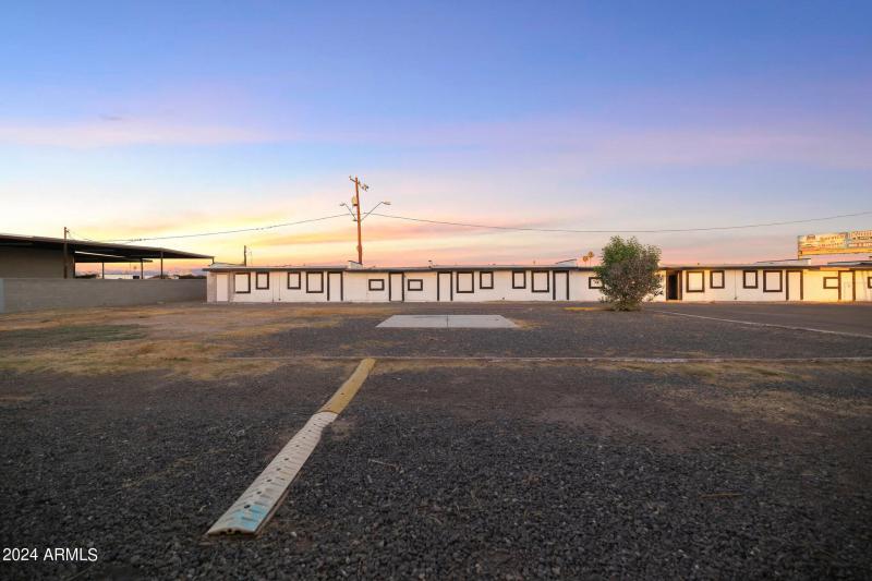 4-web-or-mls-QPT Photo - MAP_9077