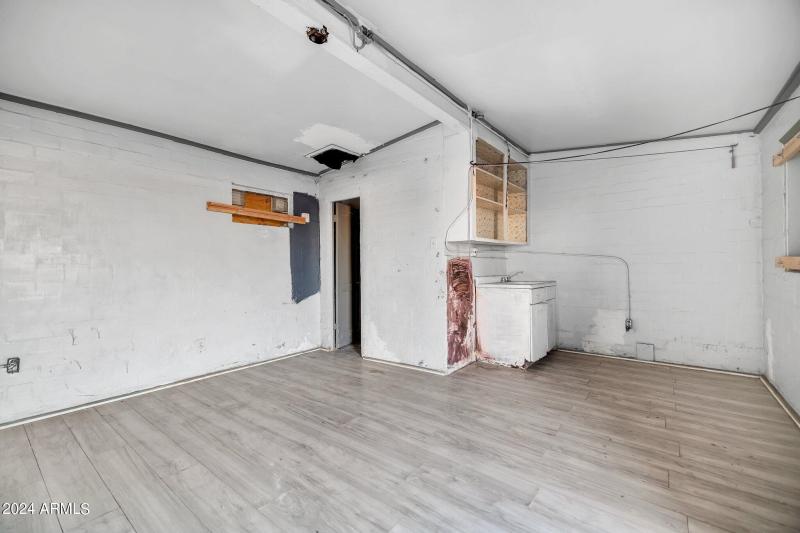 17-web-or-mls-QPT Photo - MAP_9038