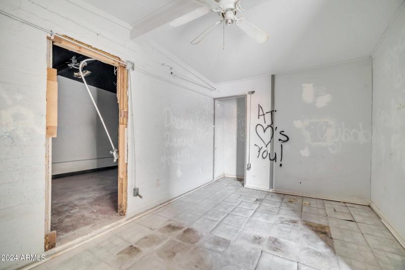 20-web-or-mls-QPT Photo - MAP_9047