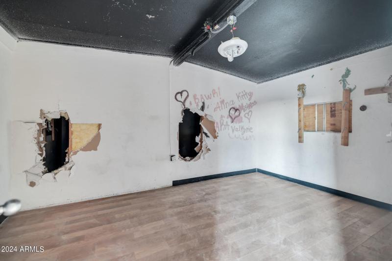 26-web-or-mls-QPT Photo - MAP_9065