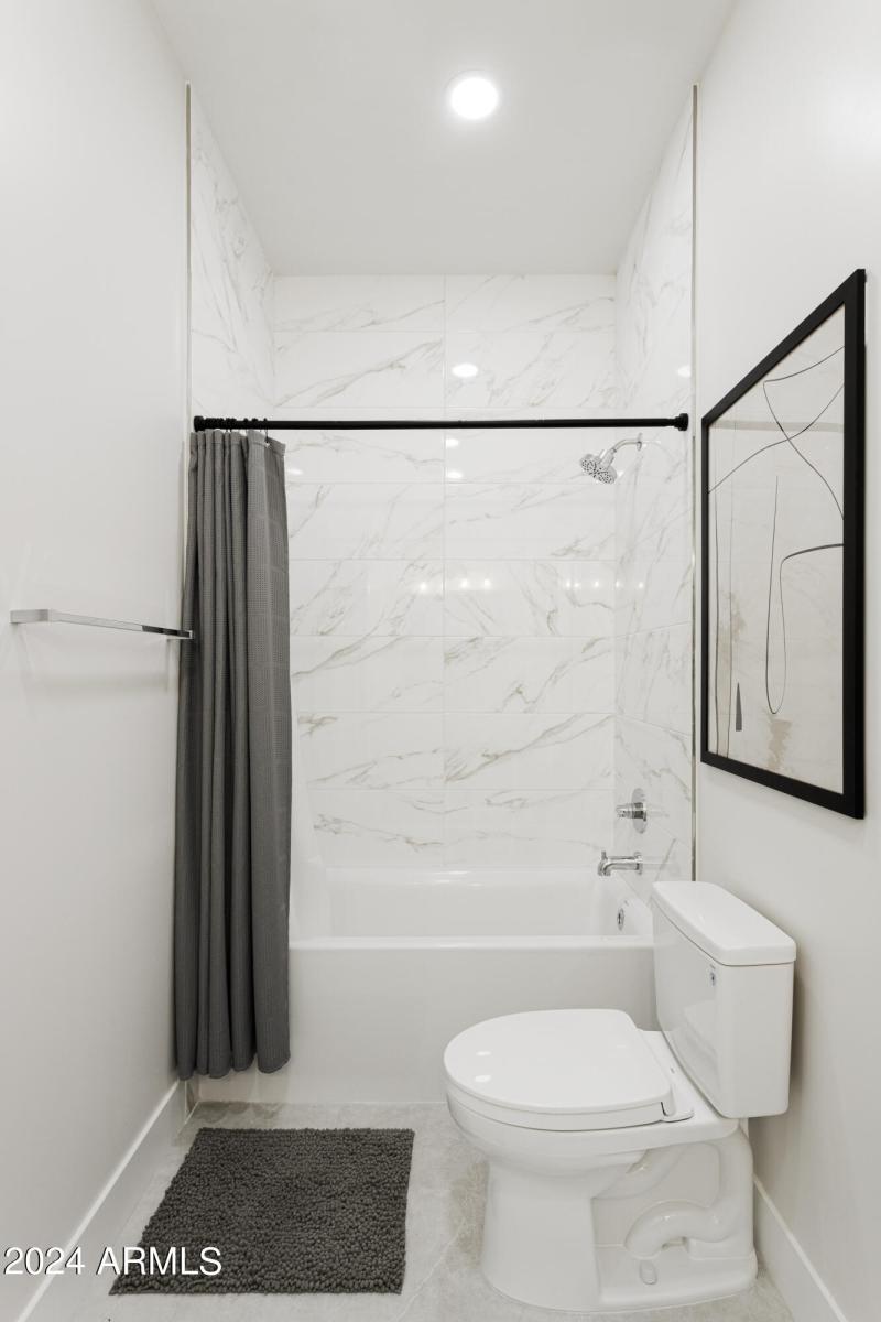 PropertyImageCo_12077ELaurelLn_WEB-14