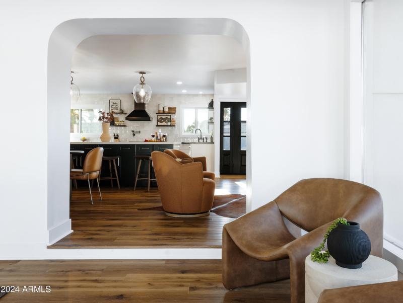 PropertyImageCo_13611N50thSt_WEB-11