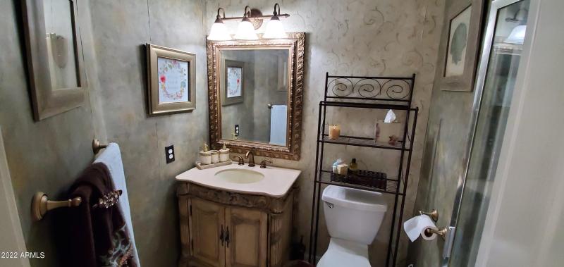 Downstairs Bath/Shower