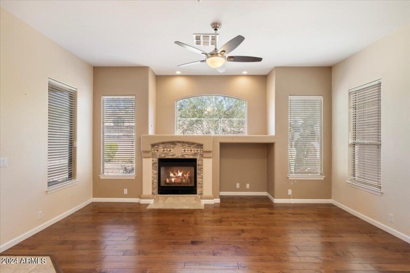 Great Room 15120 EVD