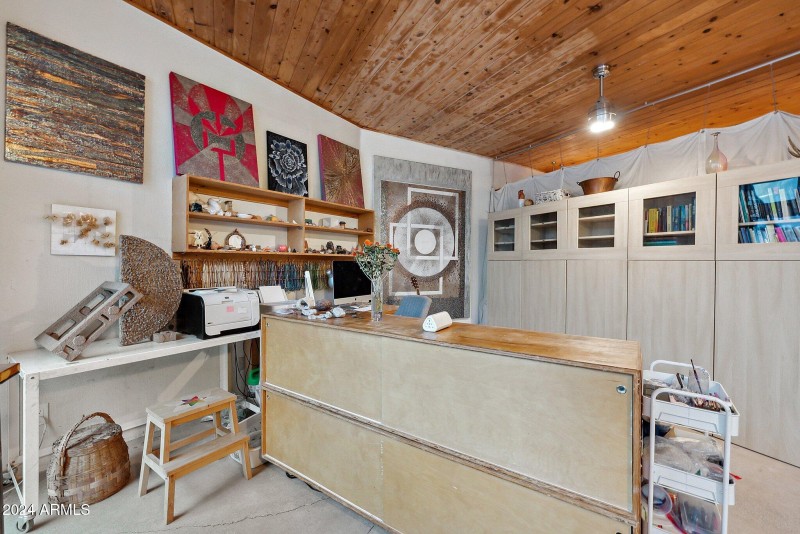 Earthship