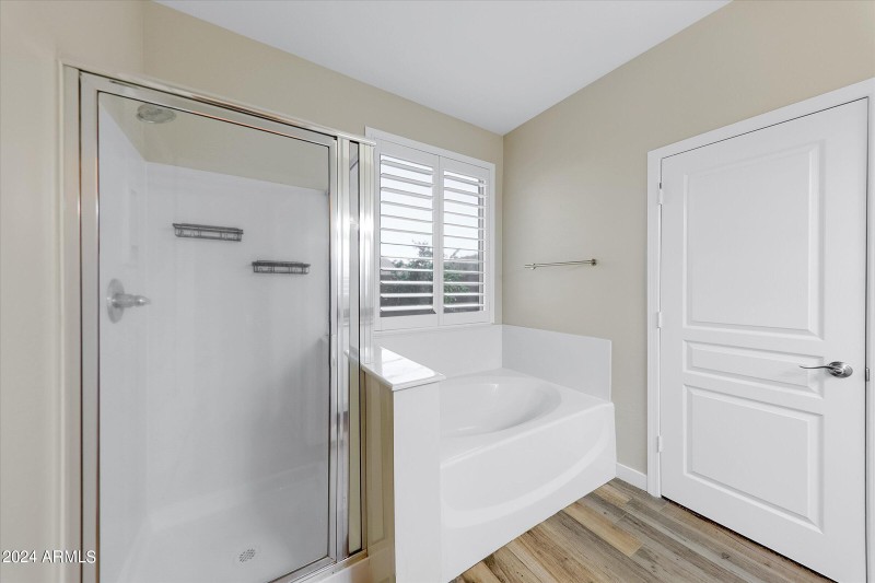 25-21527 N 78th Lane-35