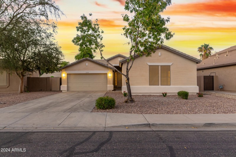 1384 E. Morelos Street