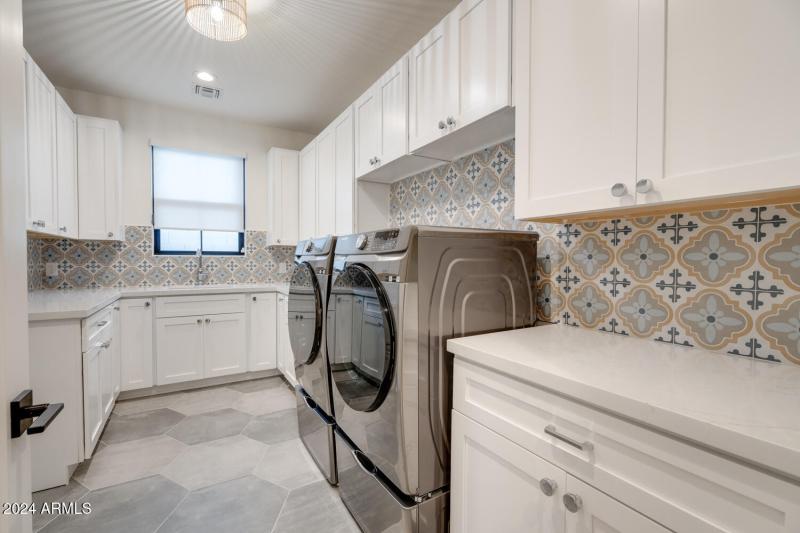 Large Laundry Room