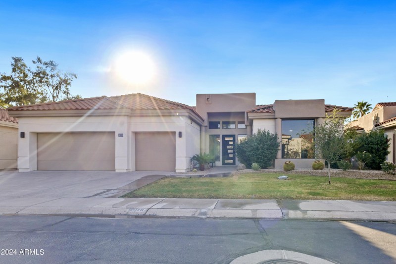 Updated Golf Course Home
