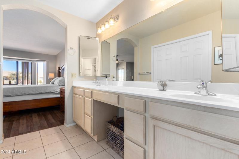 Primary En Suite