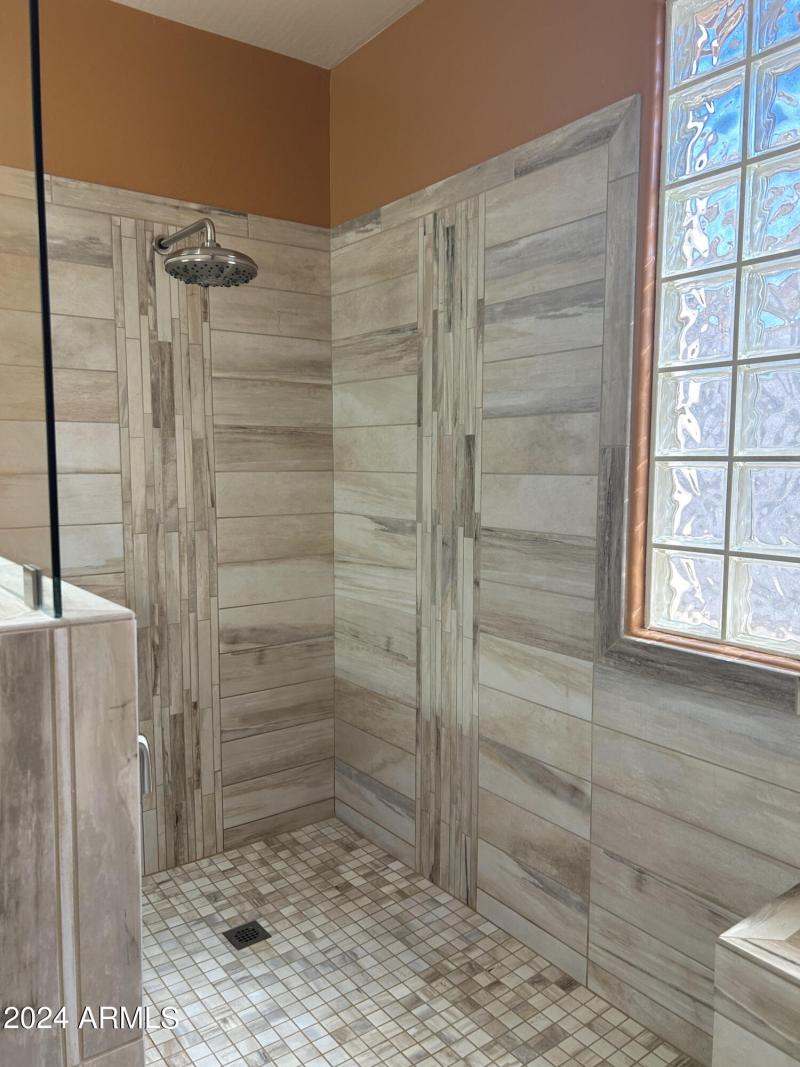 Twilight Master shower