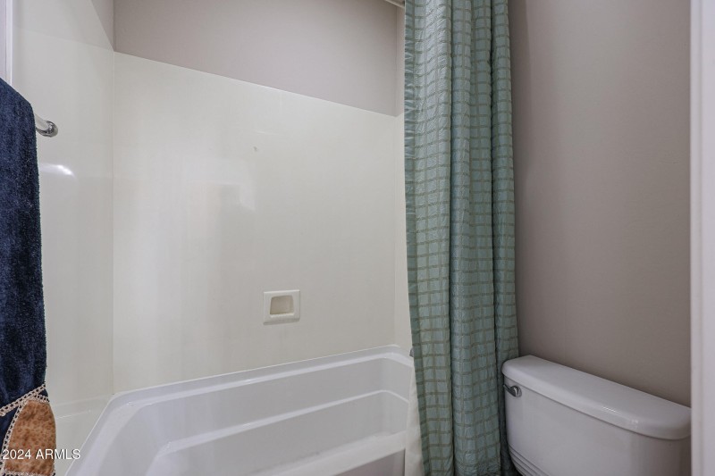 upstairs full bath #2