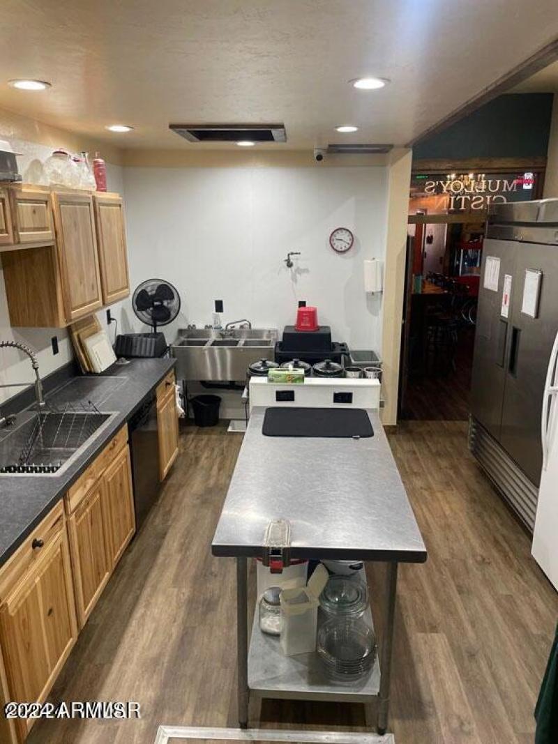 20241029223307264832000000-o