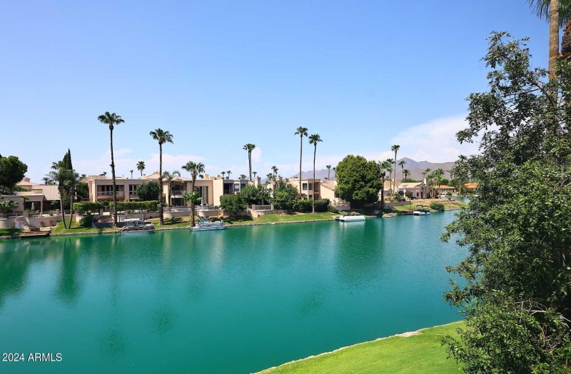 Great Room-Lake View