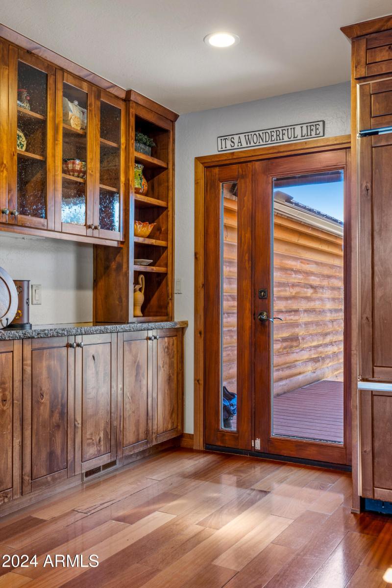 8950 W Antoinette Way-84